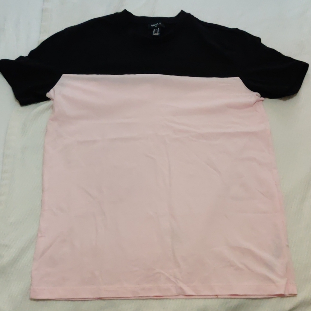 Forever 21 Pink and black t-shirt